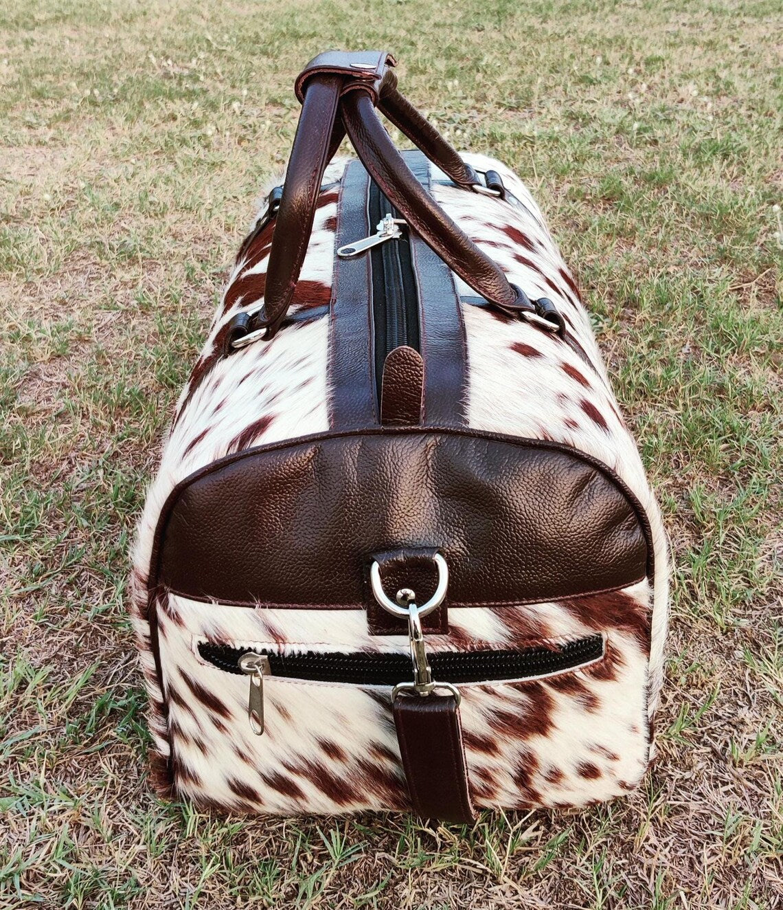 Tricolor Cowhide Leather Duffle Bag – Genuine Hair-on-Hide Large Travel Tote | Handmade Gym, Weekend, & Overnight Bag for Men & Women by Pinnacle Vista