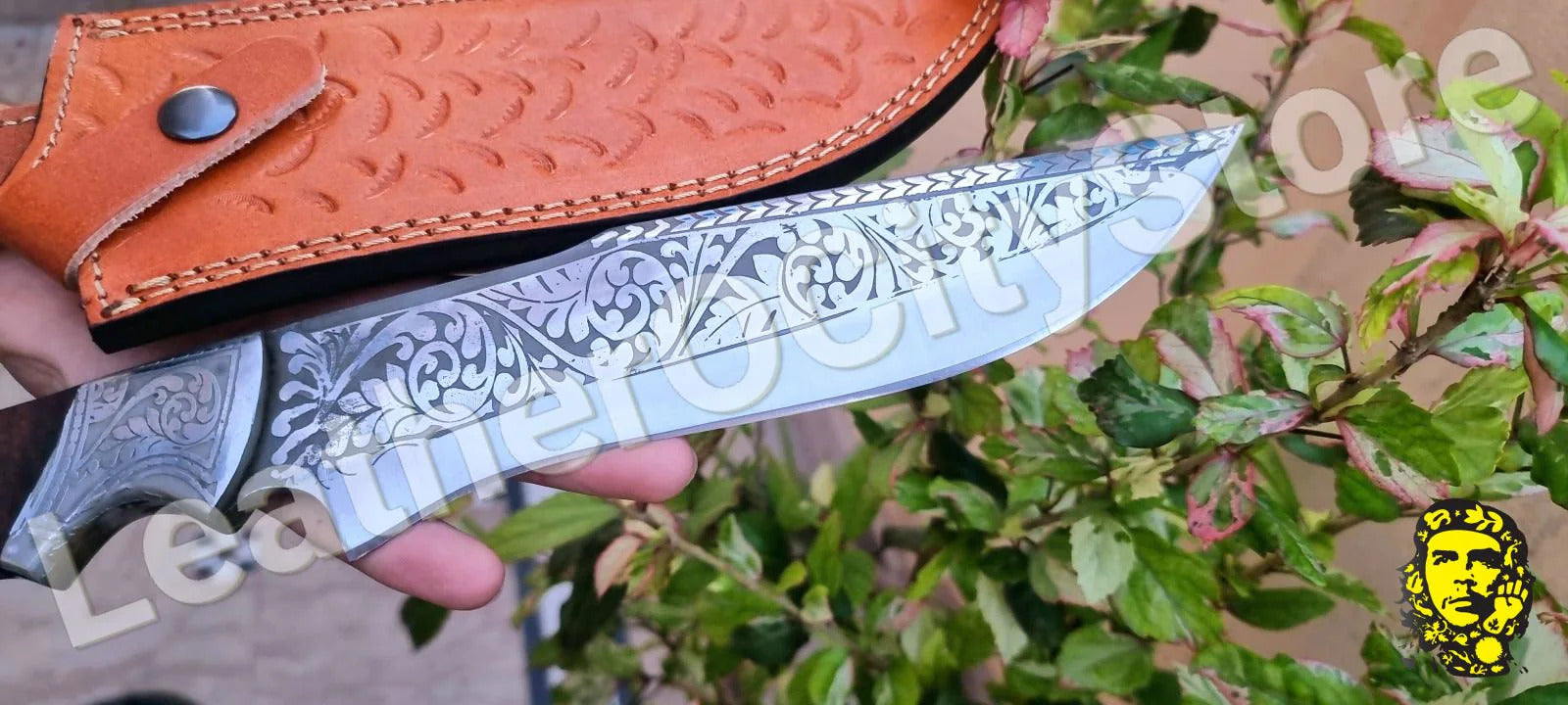 Custom Handmade D2 Steel Hunting Bowie Knife – Rosewood Handle & Leather Sheath | PinnacleVista
