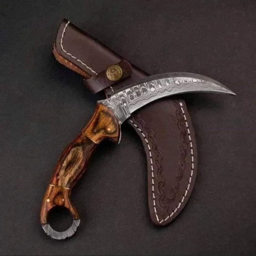 Handmade Damascus Steel Hunting Knife | Walnut Wood Handle | 10" Outdoor Fixed Blade | Leather Sheath | Gift for Him | Camping Knife