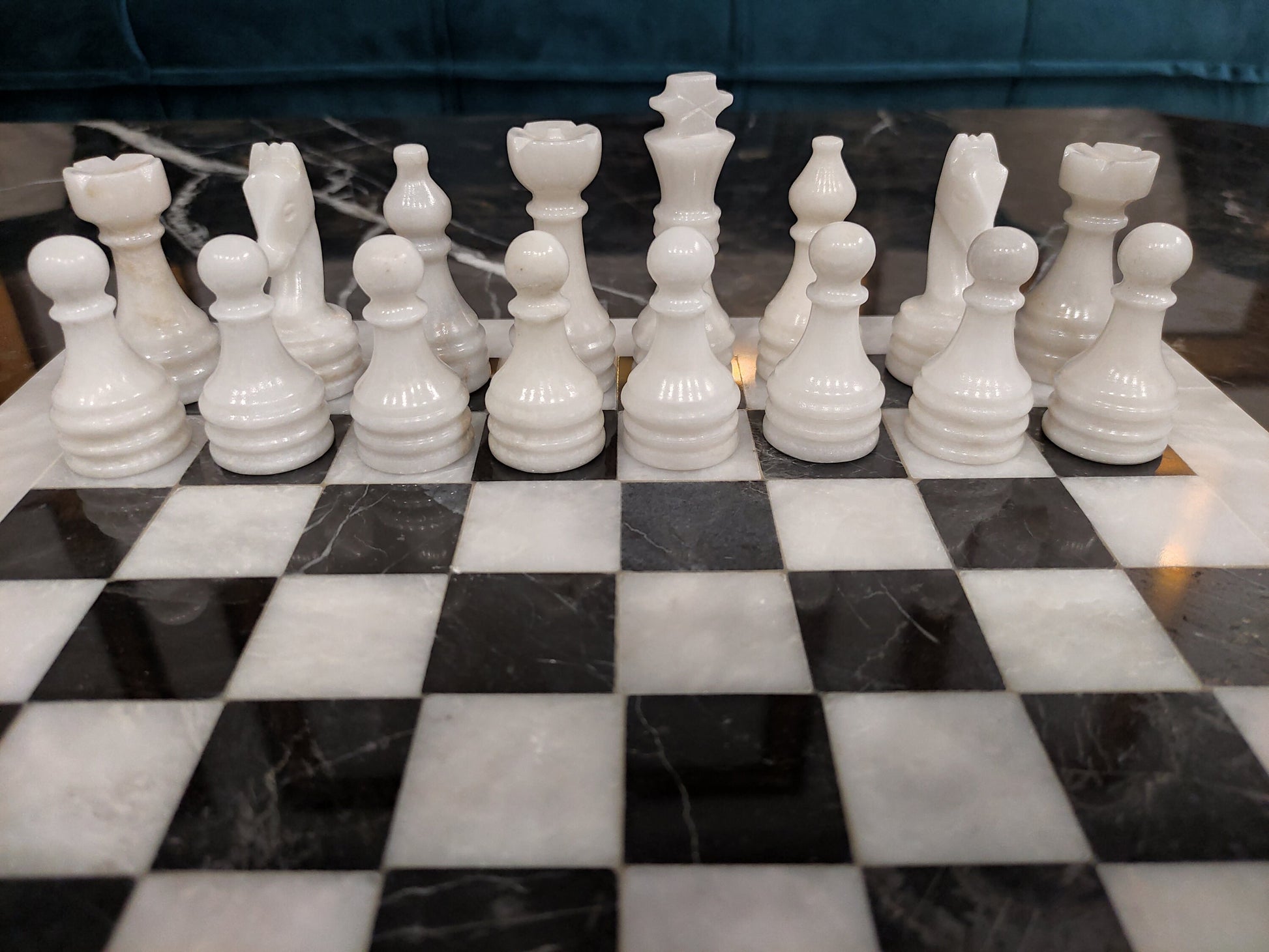 Handmade Marble Chess Pieces Set – 32 Luxury Figures | PinnacleVista